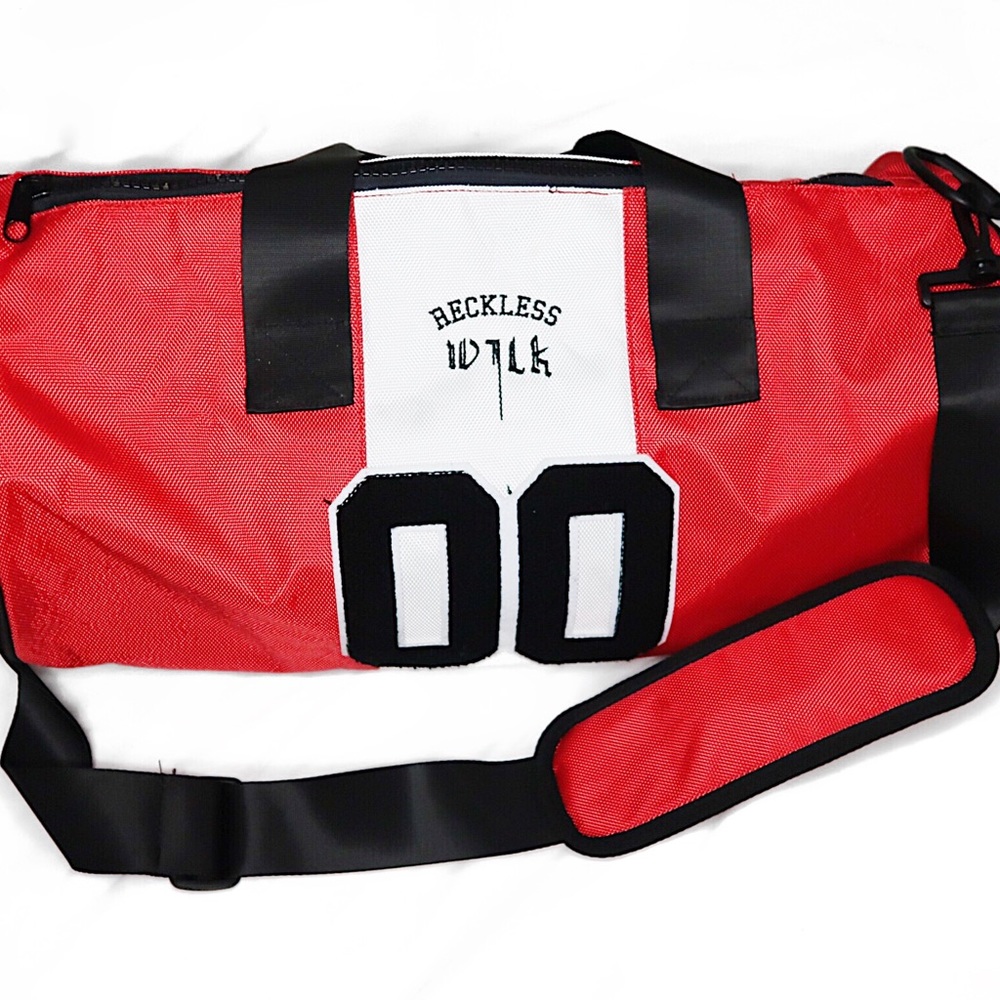 Y&R x Sammy Wilk | NWOT** 00 Duffle Bag - Picture 4 of 9